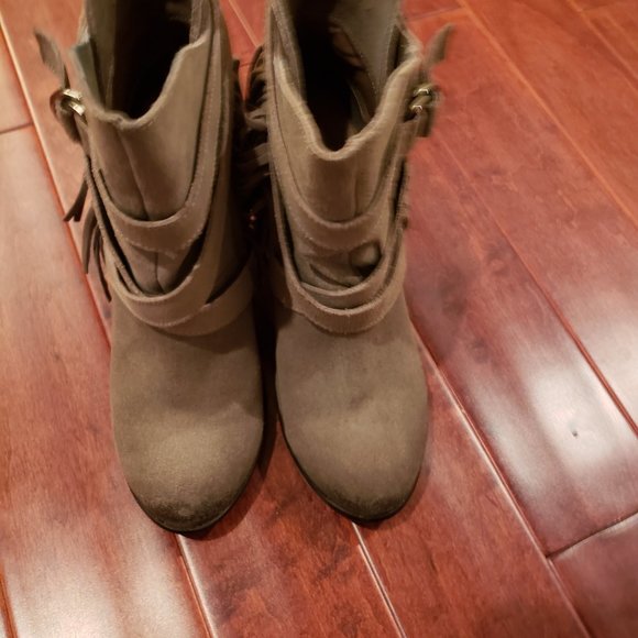 Naughty Monkey size 8.5 ankle boot - Picture 7 of 10